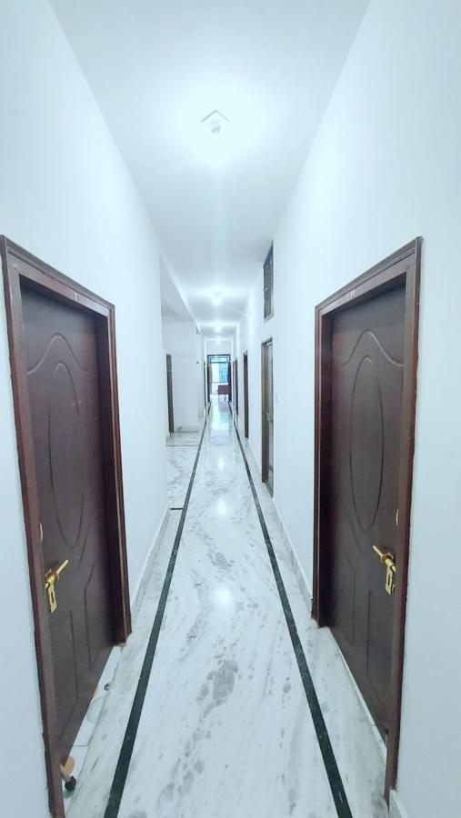 Nilam Guest House พุทธคยา ภายนอก รูปภาพ